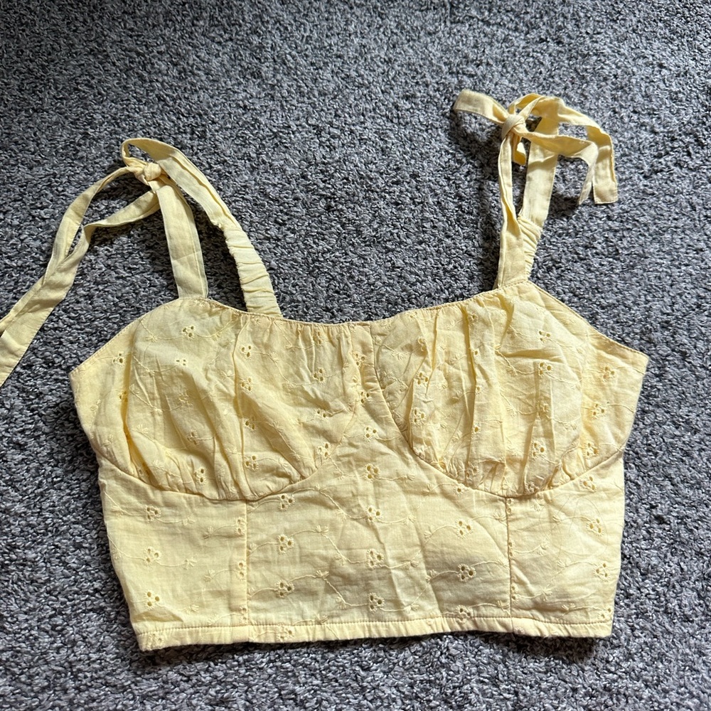 Women’s yellow tank top
